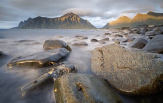 Hike to Hustinded mountain viewed from the coast