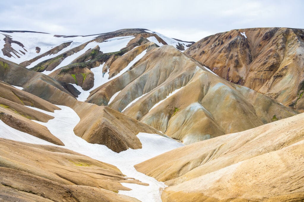 Best 5 Day Hikes in Landmannalaugar with Maps