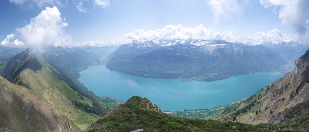 Panoramic view of the Brienzersee from the top of the Augstmatthorn
