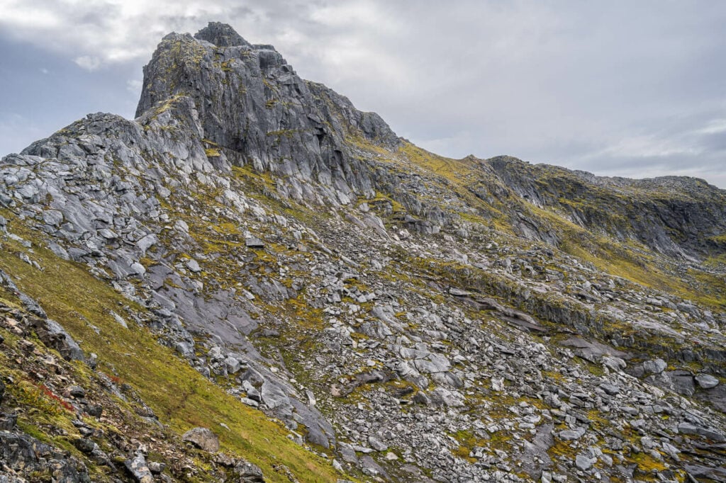 Rocking mountain landscape on the slopes of mount Inste Kongen