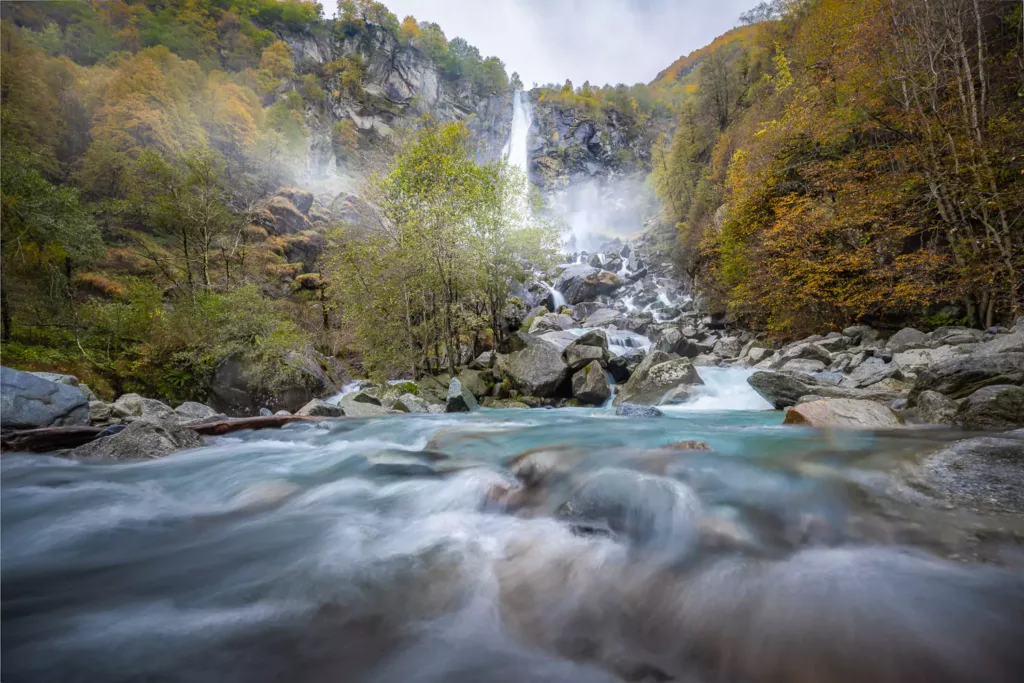 The Foroglio Waterfall surrounded by trees