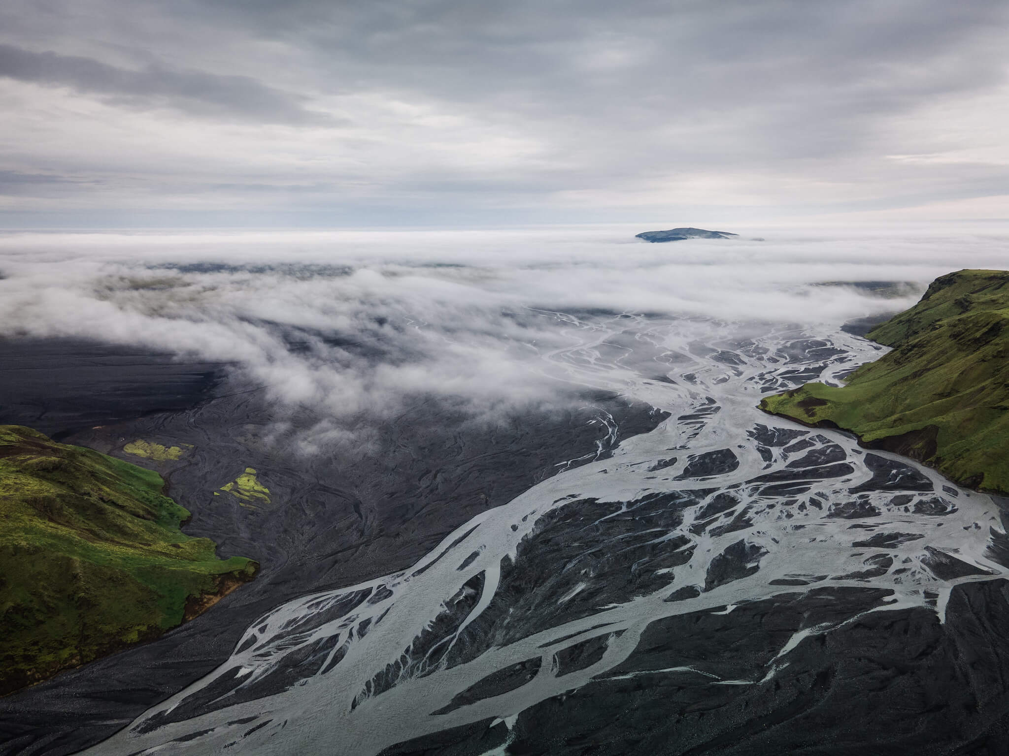 Mýrdalssandur viewpoint on the road to thakgil