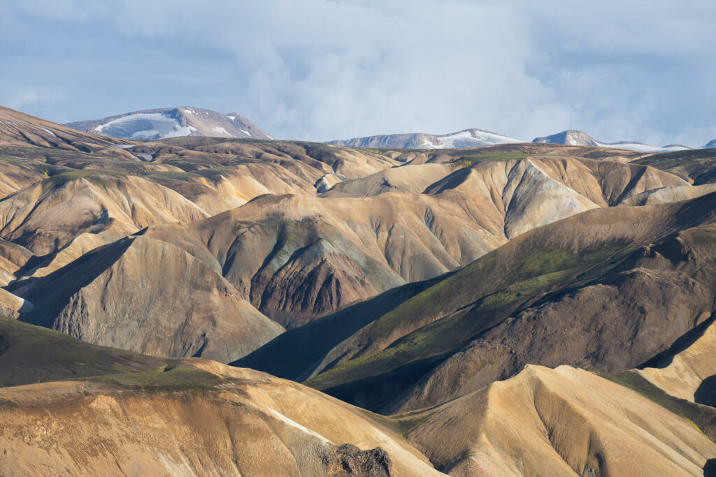 beautiful and colorful mountain that can be admire on the hike to Haalda in Landmannalaugar.