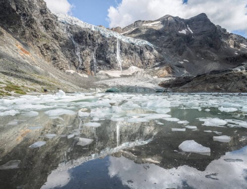 The Ghiacciaio Fellaria Hike – Visit the Italian Glacier Lagoon