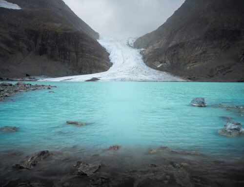 Hike to the Steindalsbreen Glacier – Lyngen Alps, Norway