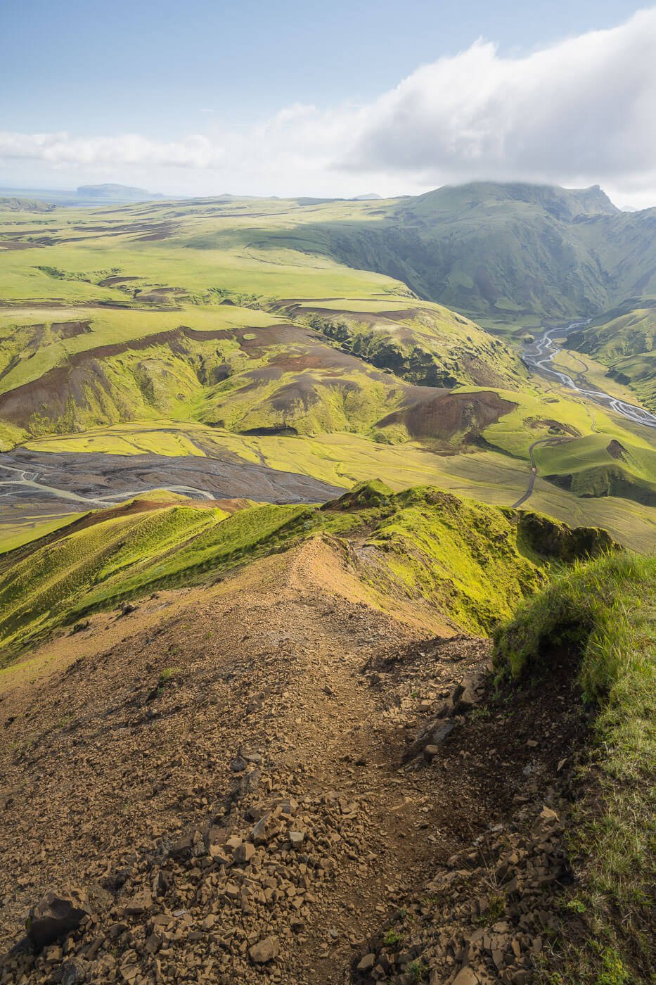 Steep Hiking trail in Thakgil 