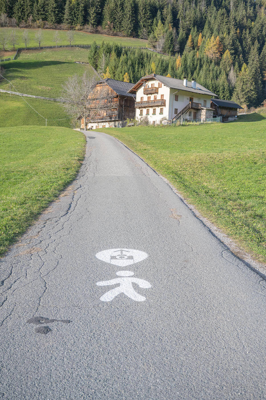 photo spot signs on the road in the Dolomites.