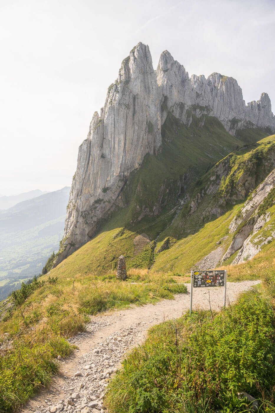 Saxer Lücke with the mountain Kreuzberge in the background.