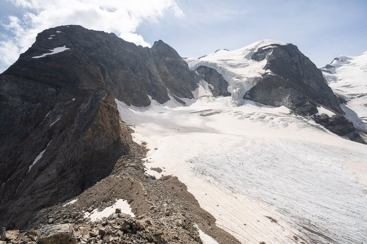 View of mountains covered in glaciers from diavolezza