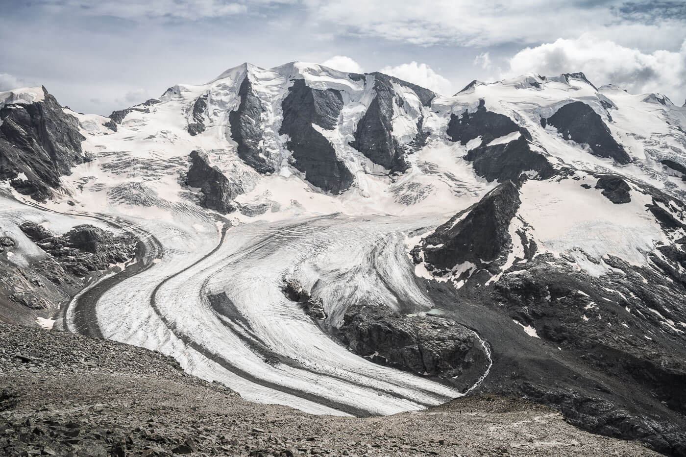 View of the glacier from Diavolezza and Munt Pers