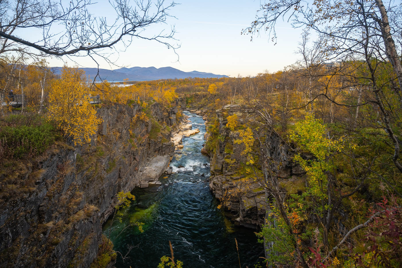 view of the Abiskoeatnu Canyon in Autumn