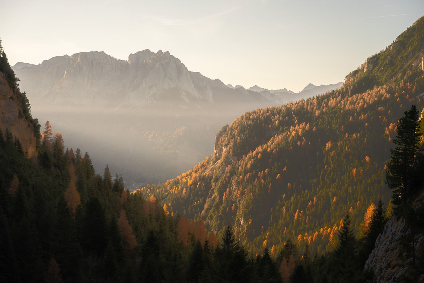 Autumn colors in the Dolomiti