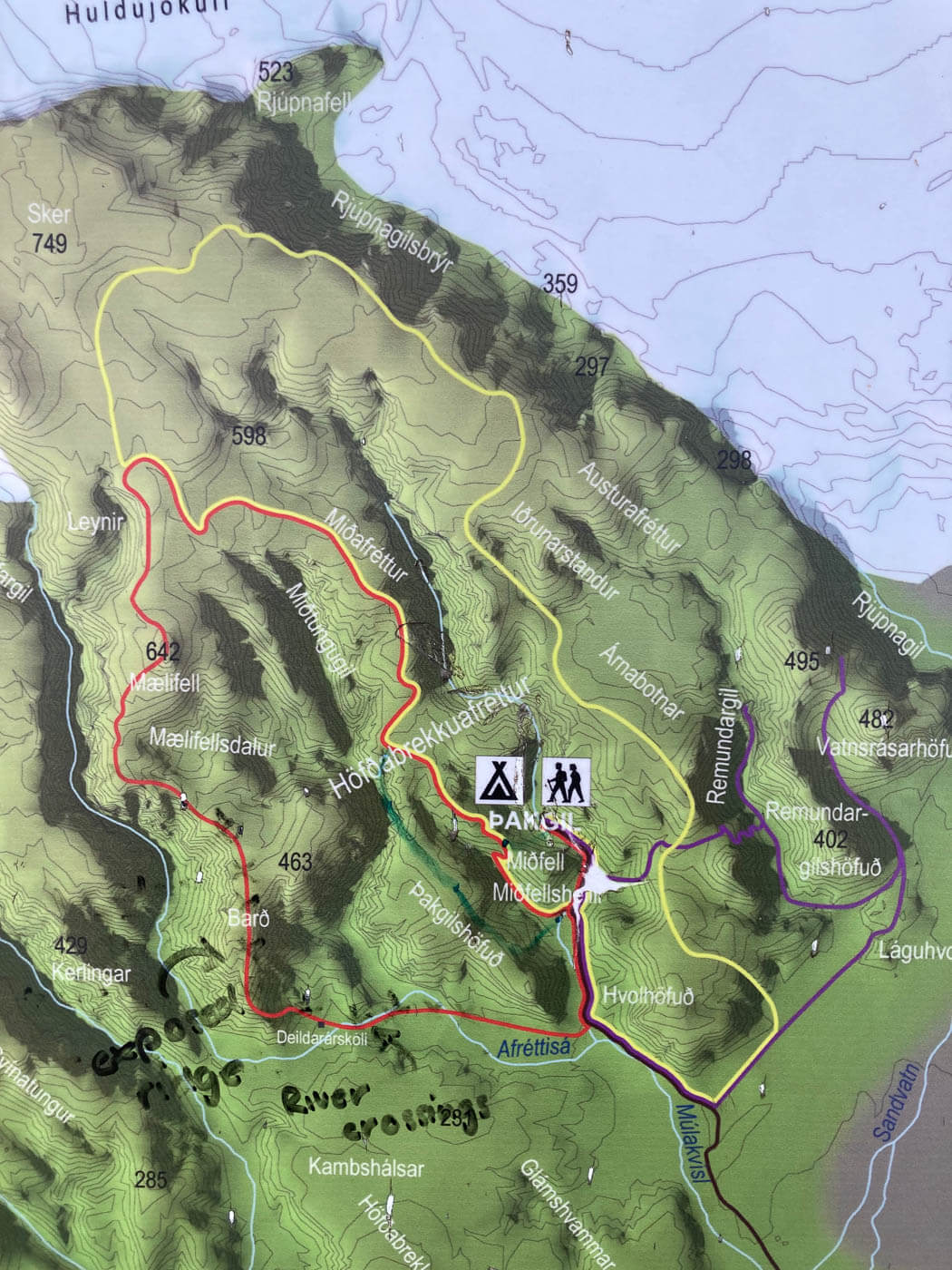 View of an older hiking map of the trails in Þakgil