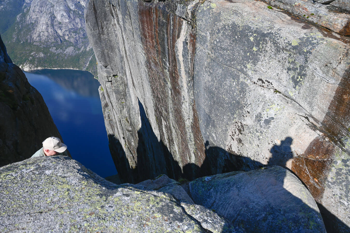 View of the passage to Kjeragbolten from a rock above it.