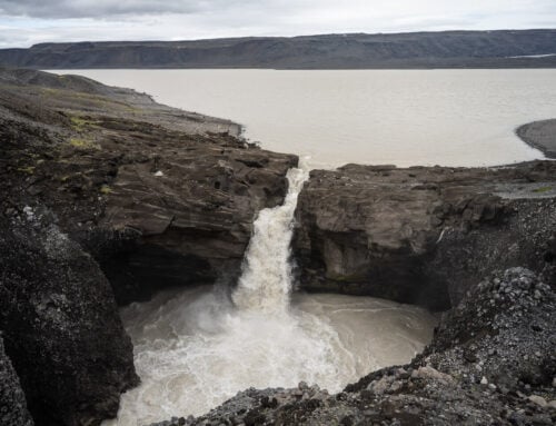 Nýifoss – A Remote Waterfall in the Highlands of Iceland