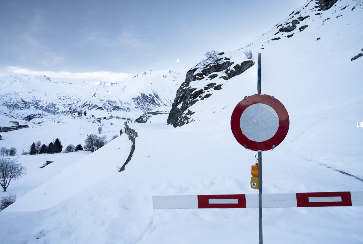 Furka Strasse closed for the winter under the snow.