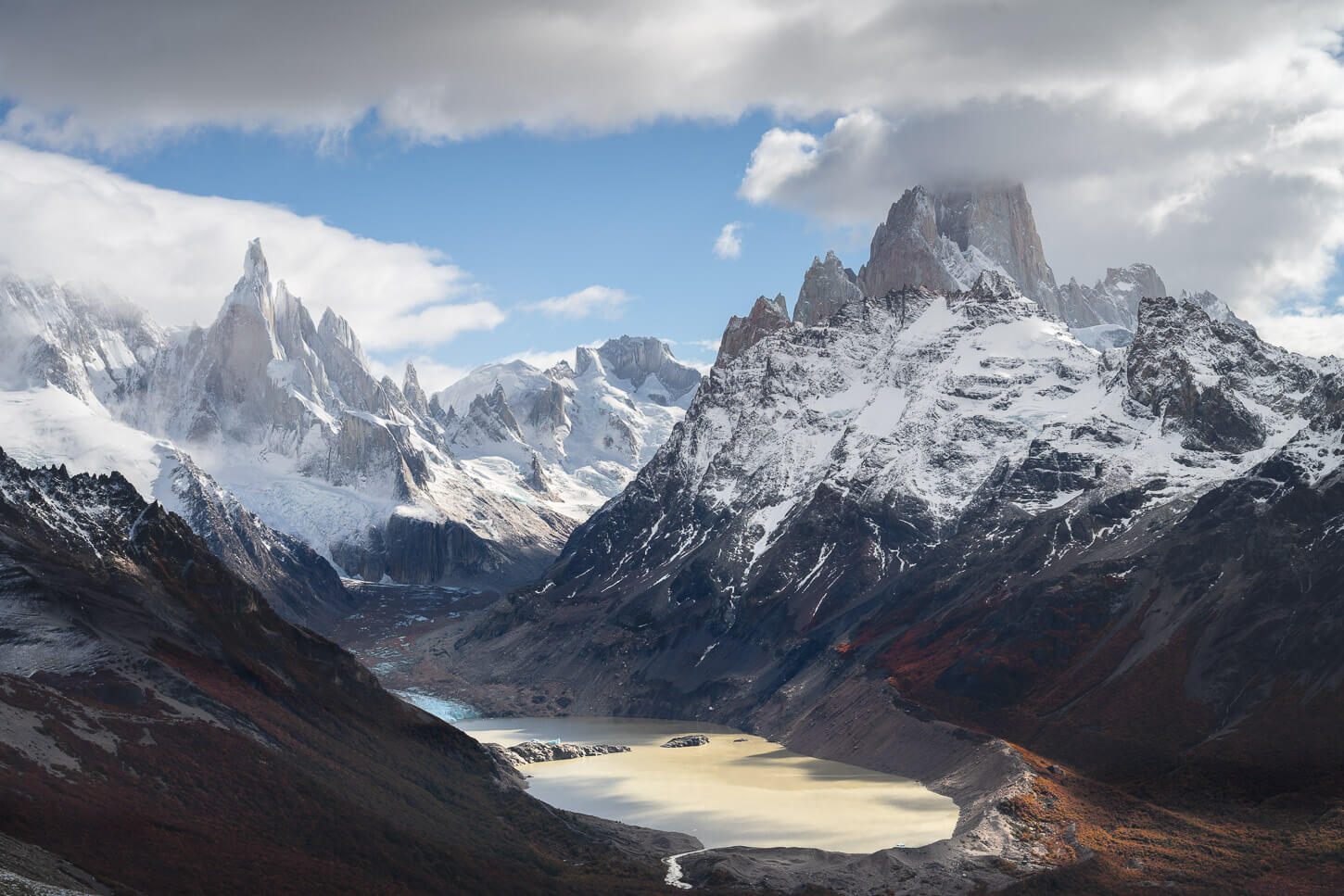 Laguna Torre in autumn viewed from Loma del pliegue Tumbado.