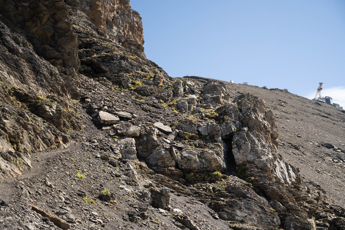 Last section of the hike to Schilthorn, with the mountain station visible in the background.