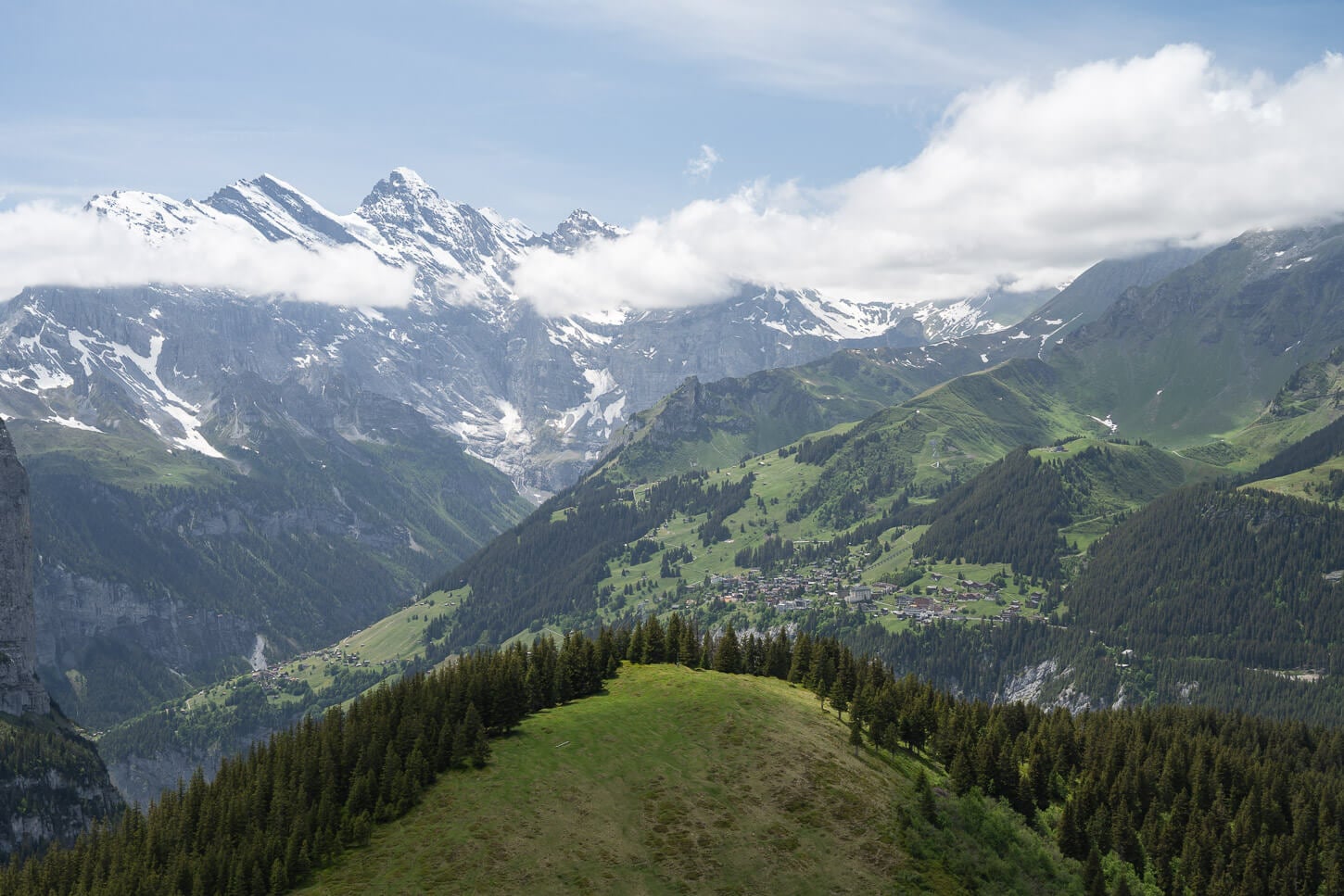 Panoramic view of the Lauterbrunnen Valley from the hiking trail to Wengen from Lauberhorn.