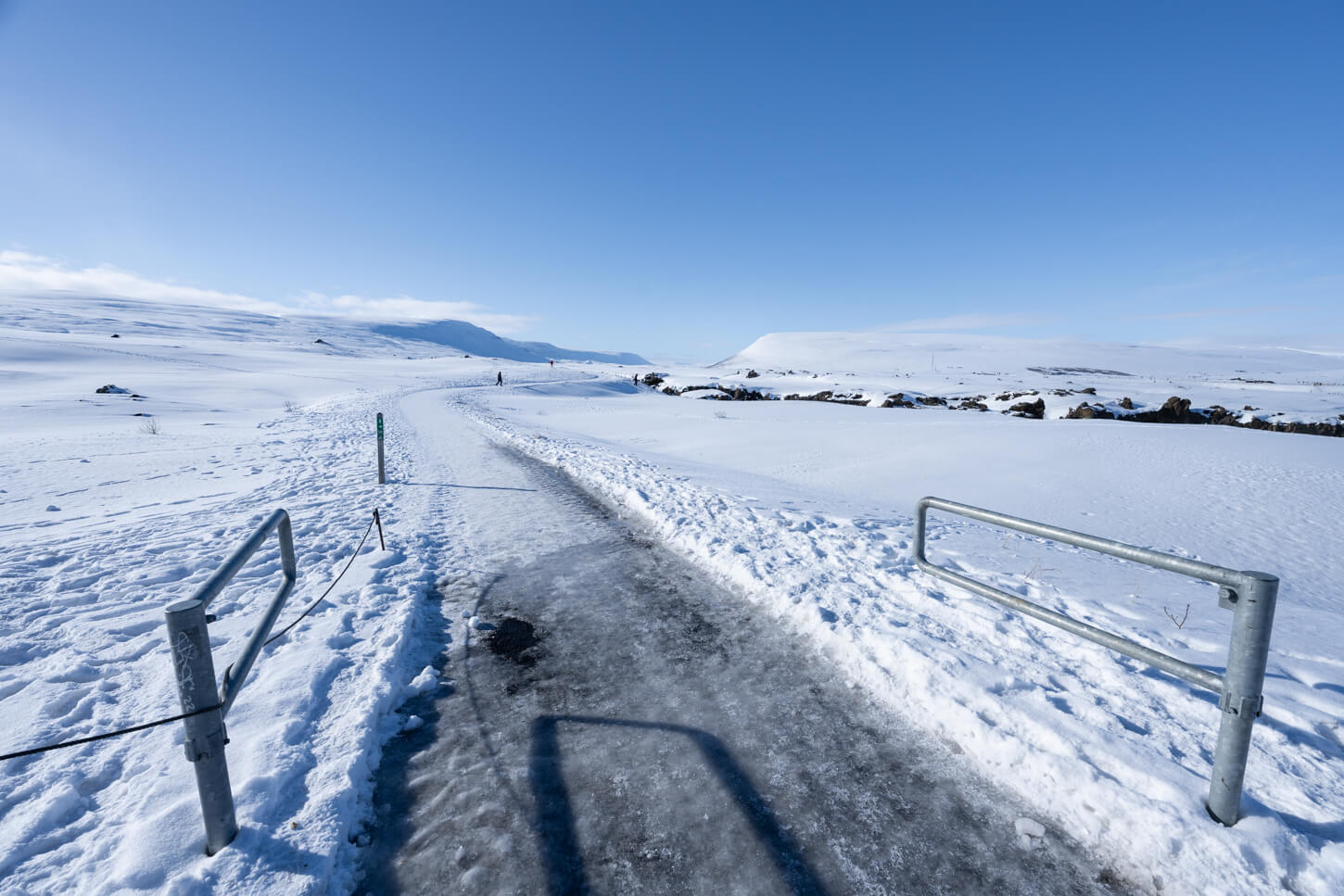 Godafoss east side path