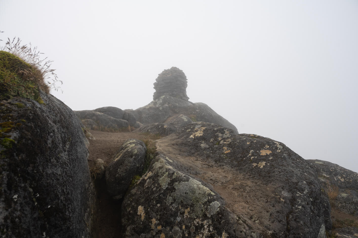 Himmeltindan summit cairn