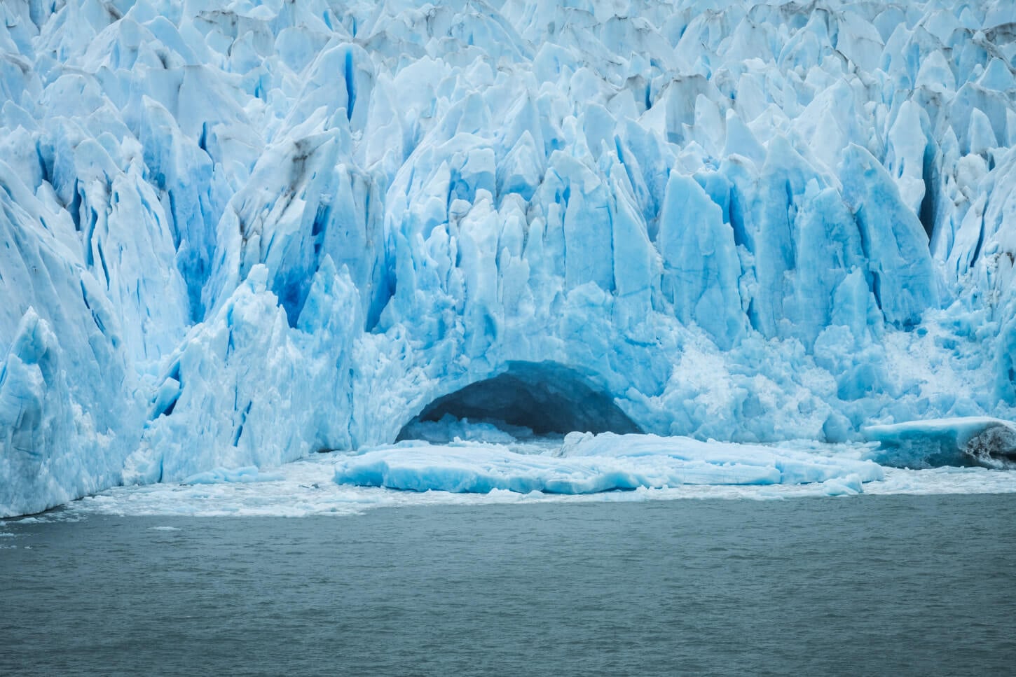 Close-up detail of a glacier cave in a lake in a photo taken at 400mm