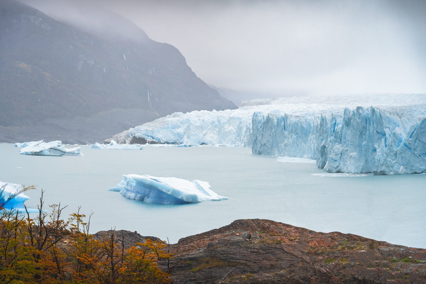 Cloud and gloomy dat at a glacier in Patagonia