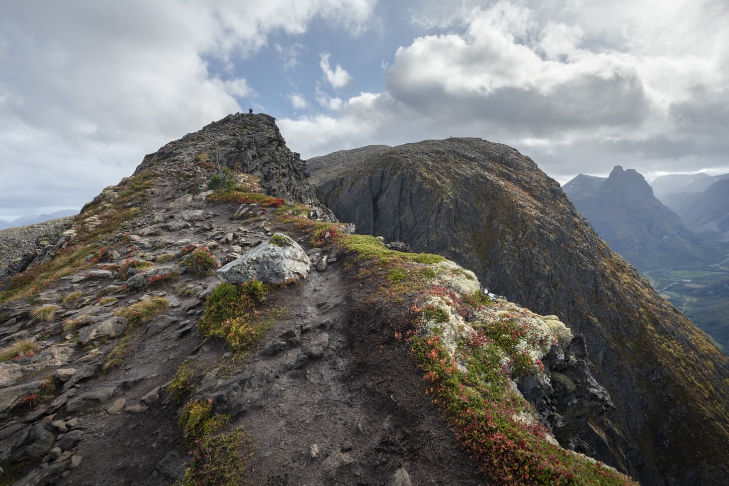 Exposed, rocky ridge section on the Romsdalseggen trail.